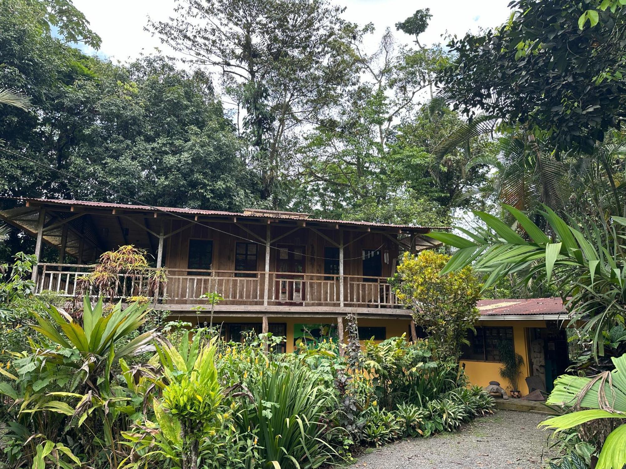 Casa Rio Blanco Eco Friendly B&B Guápiles Buitenkant foto